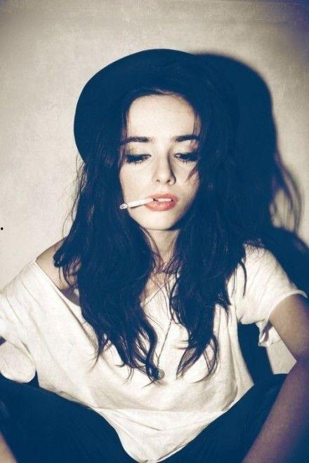 欧美抽烟女明星,烟影下的魅力与争议