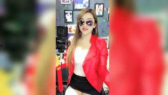 达达酱丝袜,时尚潮流的丝滑演绎
